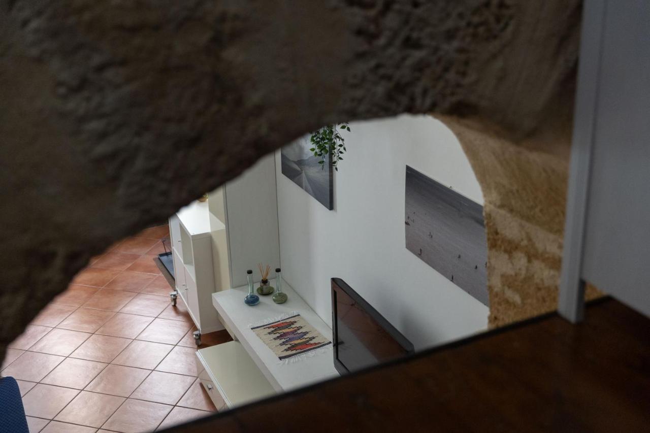 Апартаменты La Casa Del Cacciatore - Alloggio Con Terrazzo Палермо Экстерьер фото
