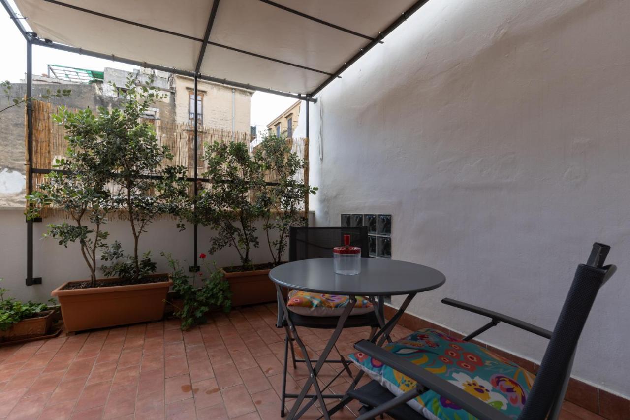 Апартаменты La Casa Del Cacciatore - Alloggio Con Terrazzo Палермо Экстерьер фото